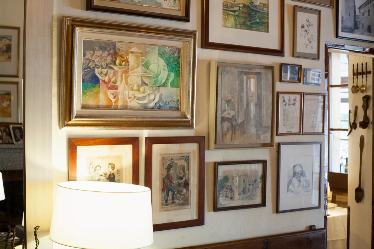 Hostal De La Placa Cabrils Eksteriør bilde