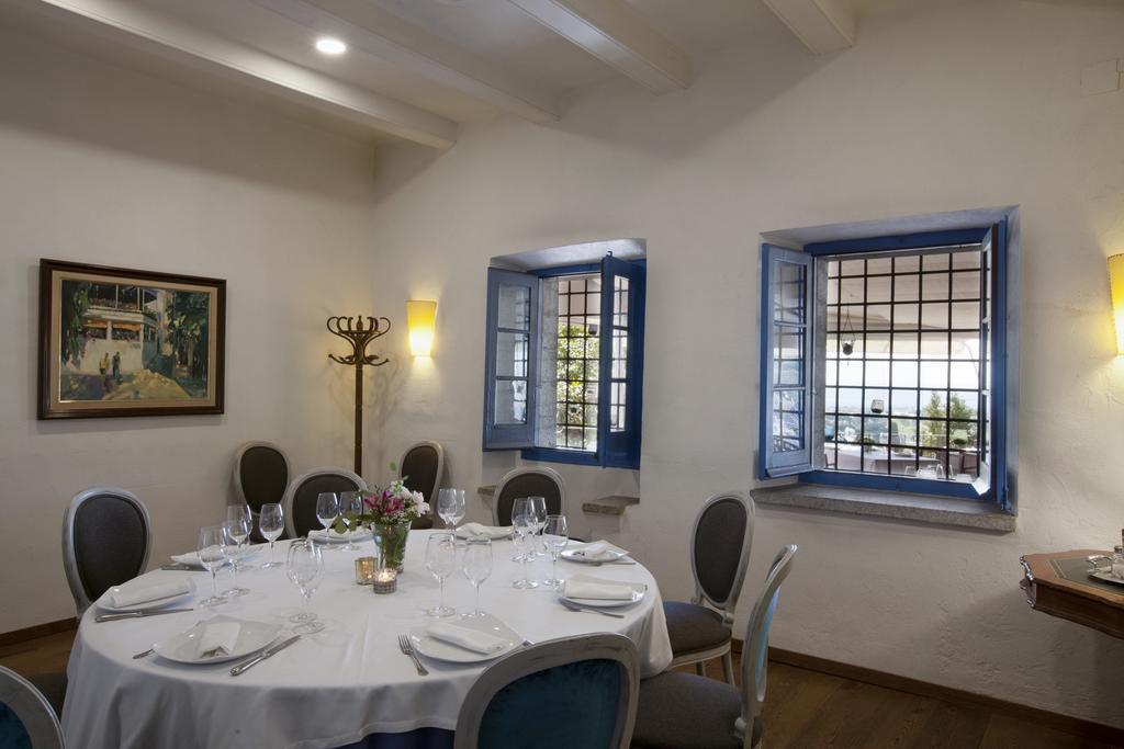 Hostal De La Placa Cabrils Eksteriør bilde